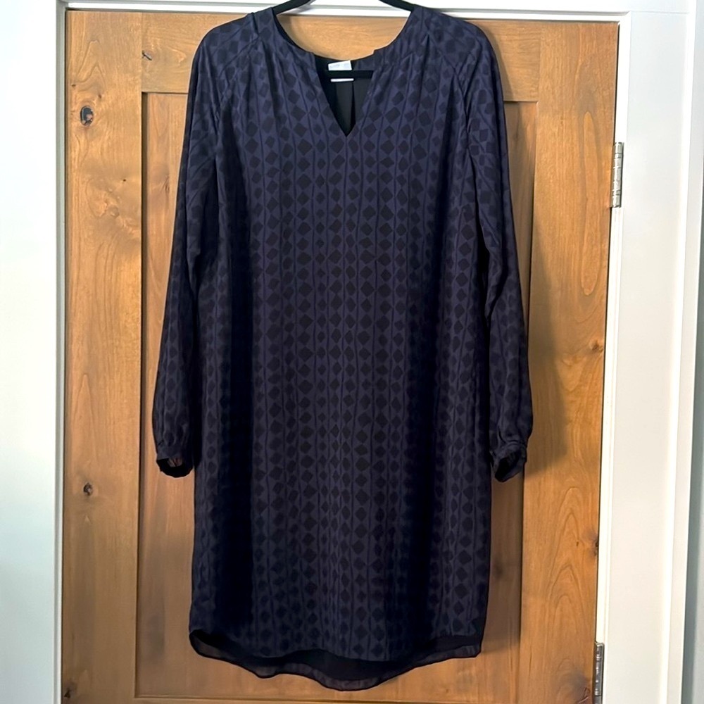 CAbi Harlequin Diamond Shift Dress Womens M Lined shear sleeve blue/black office